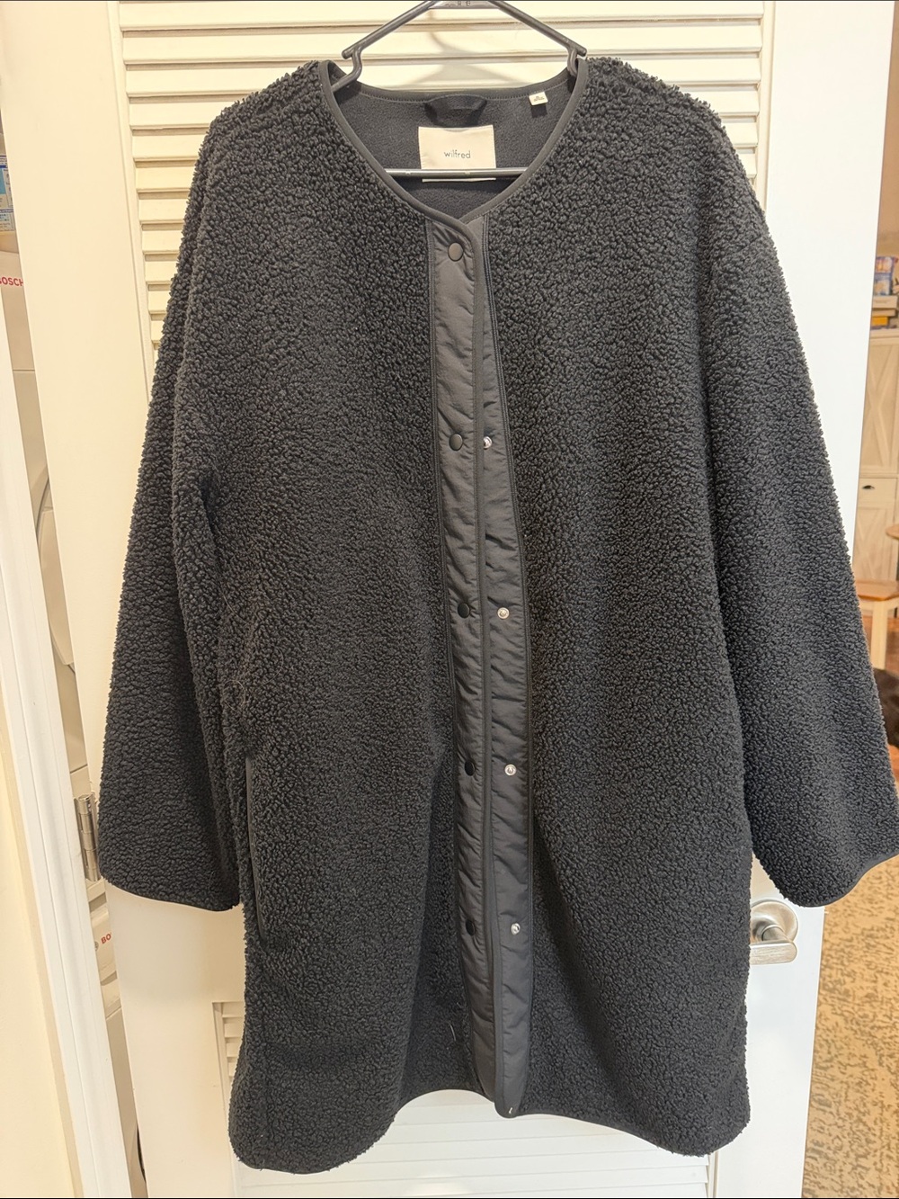 Aritzia/Wilfred Black Teddy Sherpa Coat